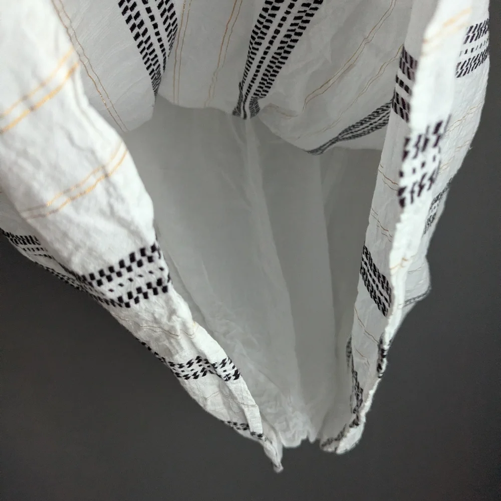Old Navy XL black, white and gold halter dress mid length 17x39